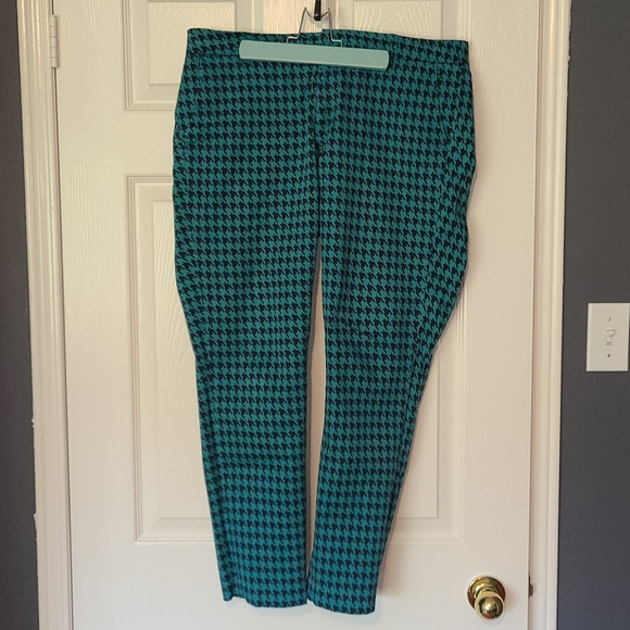 Tommy Hilfiger printed pant - Picture 1 of 5